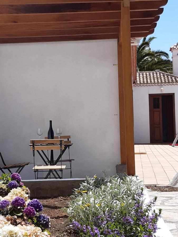 Casa Rural Los Dragos フエンカリエンテ・デ・ラ・パルマ エクステリア 写真